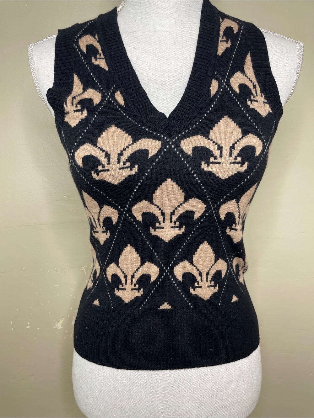 EXPRESS Black & Tan Sweater Vest Wool Blend Fleur-De-Lis 90’s Grunge Prep XS